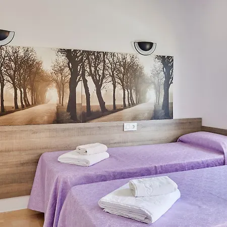 Centremar Apartment