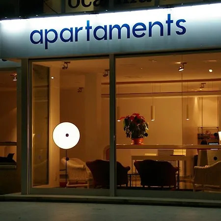 Centremar Apartment