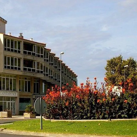 Centremar Apartment
