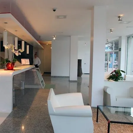 Apartment Centremar *