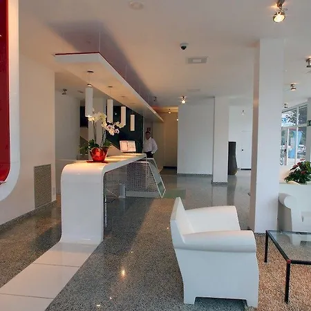 Centremar Apartman