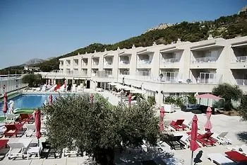 Centremar Apartman *